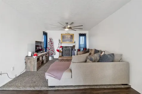 7600 Emmett F Lowry Expressway 1102 Texas City TX 77591