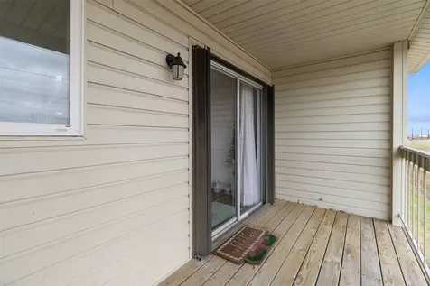 7600 Emmett F Lowry Expressway 1102 Texas City TX 77591