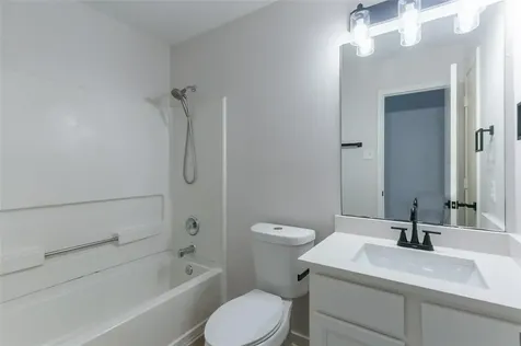 16711 Hollow Ridge Road Houston TX 77053