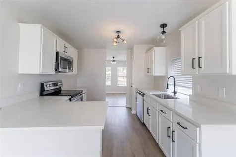 16711 Hollow Ridge Road Houston TX 77053