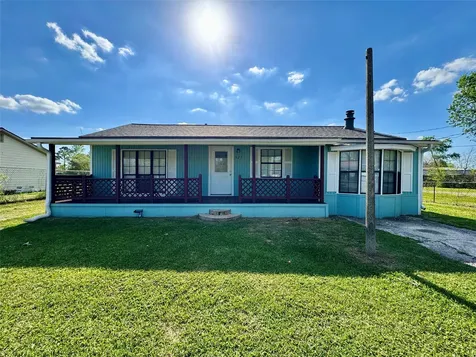 827 Becker Street Channelview TX 77530