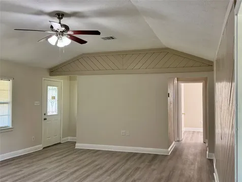 827 Becker Street Channelview TX 77530