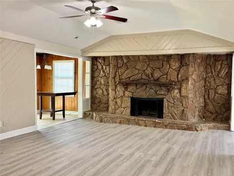 827 Becker Street Channelview TX 77530