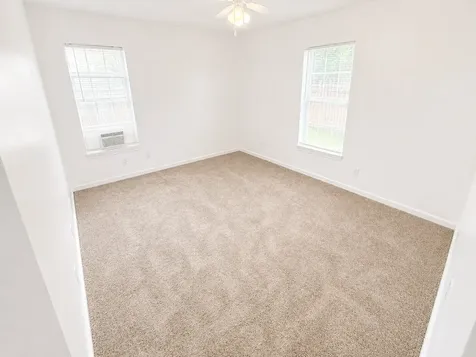 5103 Willow Glen Drive Houston TX 77033