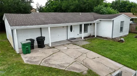 5103 Willow Glen Drive Houston TX 77033