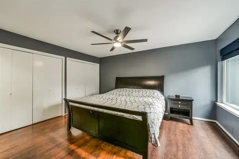 296 Litchfield Lane Houston TX 77024