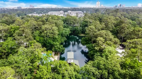 296 Litchfield Lane Houston TX 77024