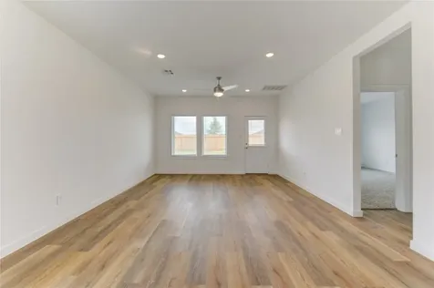 9043 Rose Water Trail Iowa Colony TX 77583
