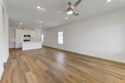 9043 Rose Water Trail Iowa Colony TX 77583