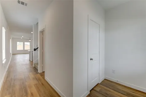 9043 Rose Water Trail Iowa Colony TX 77583