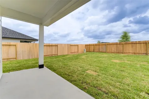 9043 Rose Water Trail Iowa Colony TX 77583