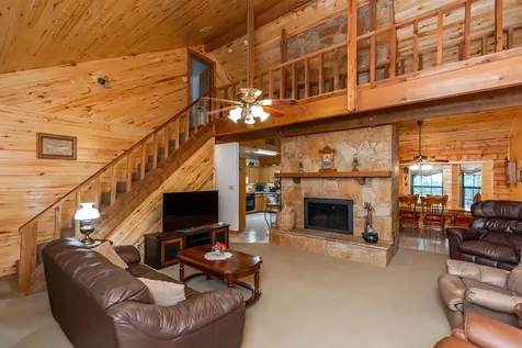 4864 Hob Warren Road Sour Lake TX 77659