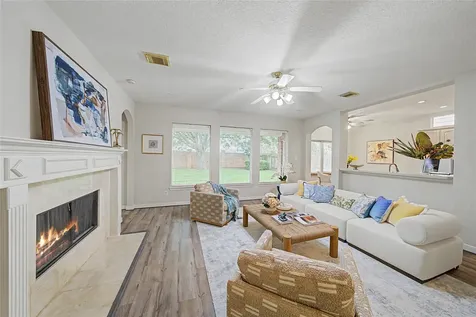 5807 Bayberry Way Sugar Land TX 77479