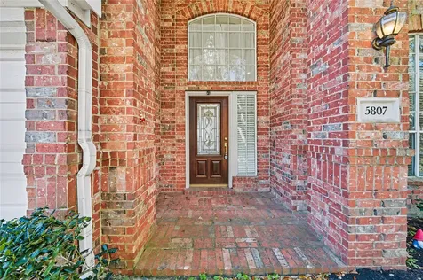5807 Bayberry Way Sugar Land TX 77479