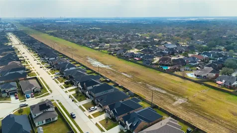 2232 Clements Shore Lane La Porte TX 77571