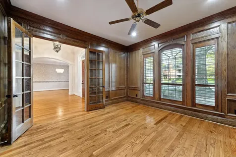 15 Enchanted Woods Drive Kingwood TX 77339