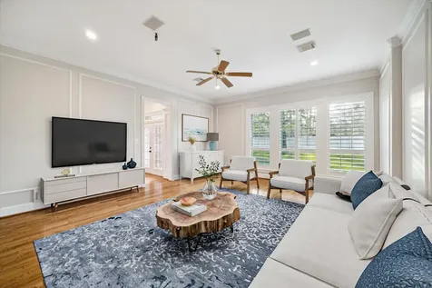 15 Enchanted Woods Drive Kingwood TX 77339