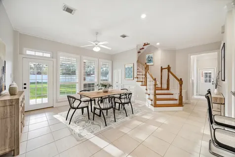 15 Enchanted Woods Drive Kingwood TX 77339
