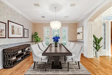 15 Enchanted Woods Drive Kingwood TX 77339