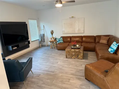 12823 Tokenhouse Lane Houston TX 77047