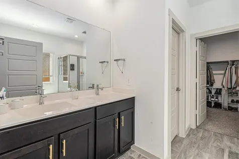 12823 Tokenhouse Lane Houston TX 77047