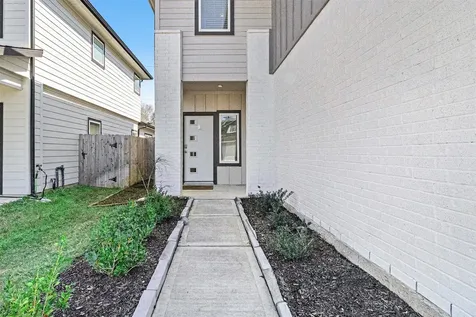 12823 Tokenhouse Lane Houston TX 77047