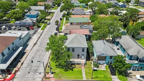 1625 39th Street Galveston TX 77550