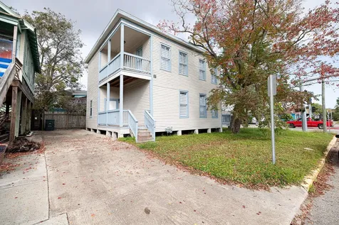 1625 39th Street Galveston TX 77550