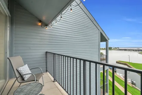 12500 Melville Drive 337d Montgomery TX 77356