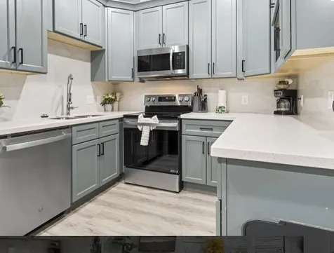 118 Tuna Street Galveston TX 77550