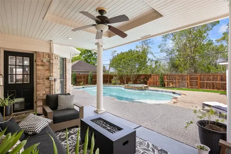 3514 Pine Chase Drive Pearland TX 77581