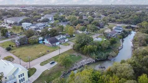 0 Oak Grove Drive La Porte TX 77571