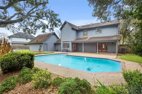 105 Strawberry Drive Lake Jackson TX 77566