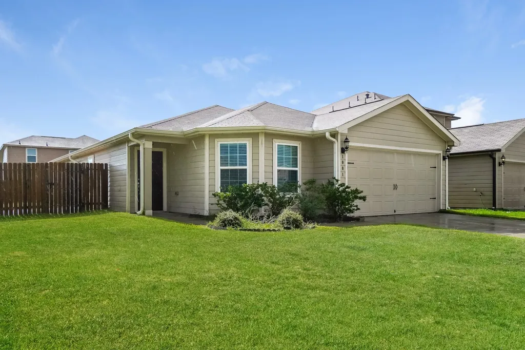 1001 Walnut Lane Brookshire TX 77423