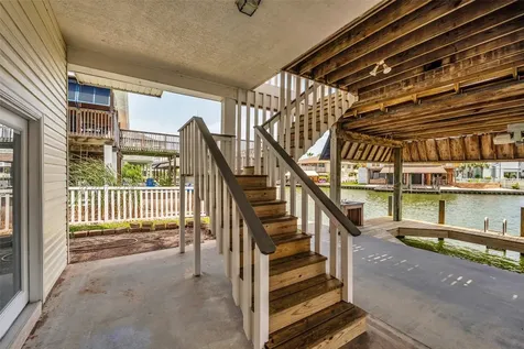 1327 Tiki Drive Tiki Island TX 77554