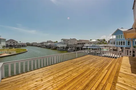 1327 Tiki Drive Tiki Island TX 77554