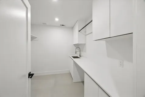 5430 Rutherglenn Drive Houston TX 77096