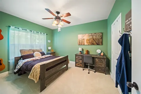18854 Lake Terrace Drive Montgomery TX 77356
