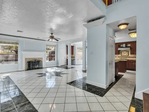 2739 Lakeside Village Drive Missouri City TX 77459