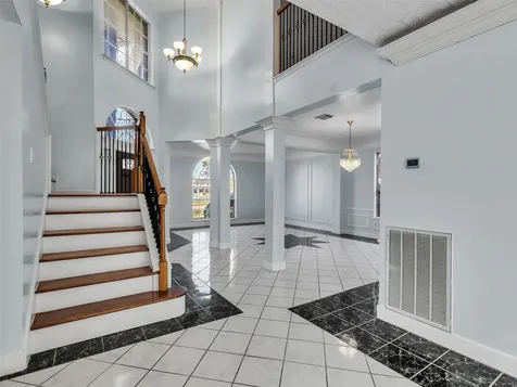 2739 Lakeside Village Drive Missouri City TX 77459
