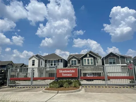 10418 Quiet Courtyard Road Houston TX 77043