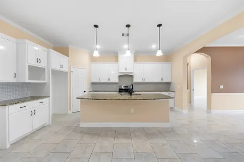 225 Kalmer Street Street Pasadena TX 77502