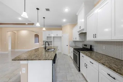 225 Kalmer Street Street Pasadena TX 77502
