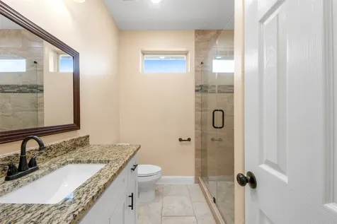 225 Kalmer Street Street Pasadena TX 77502
