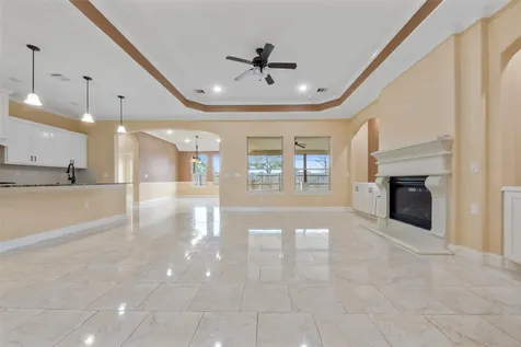 225 Kalmer Street Street Pasadena TX 77502