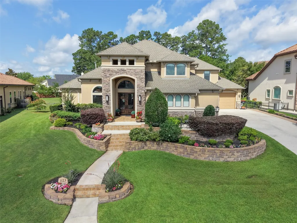 123 Bentwater Bay Drive Montgomery TX 77356