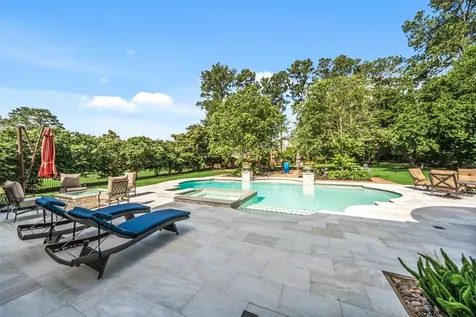 123 Bentwater Bay Drive Montgomery TX 77356