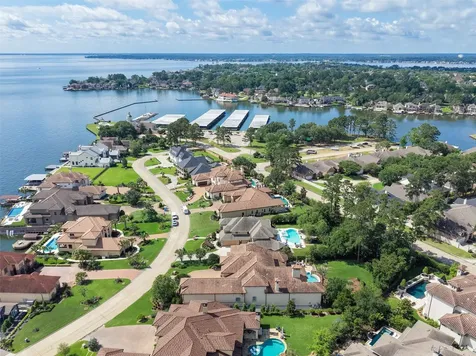 123 Bentwater Bay Drive Montgomery TX 77356
