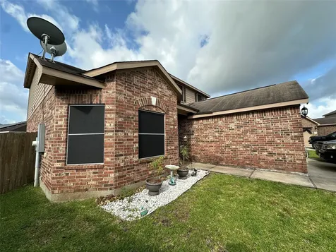 419 Turquoise Trade Drive La Marque TX 77568