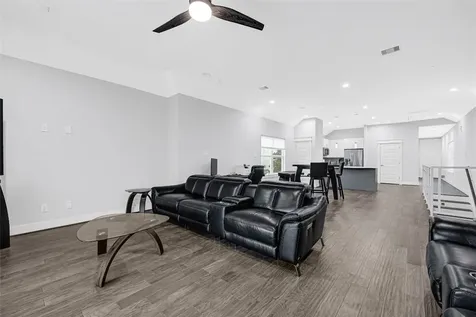 6118 Truro Street Houston TX 77007